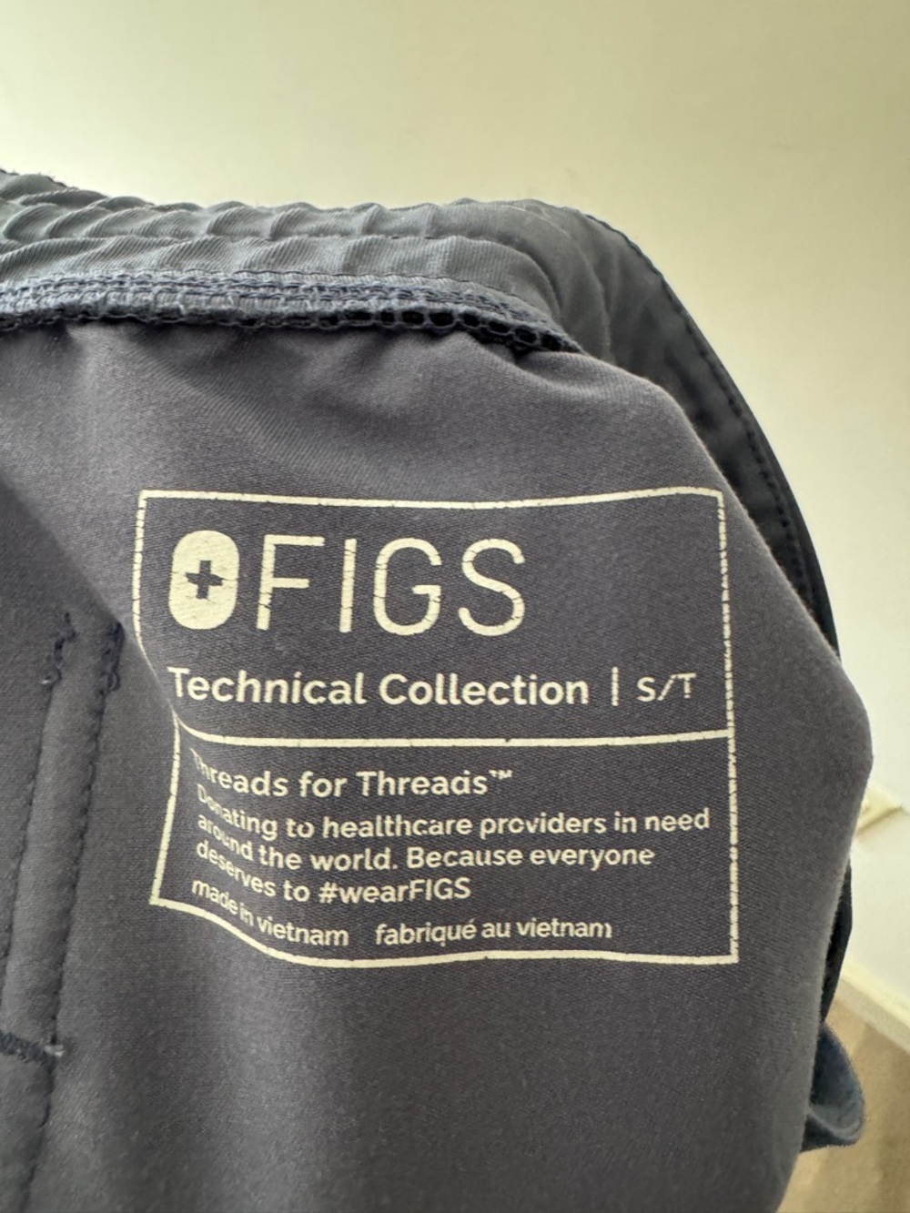 Figs‎ Women’s Zamora Jogger Spacy Navy Scrub Pants Small Tall - Picture 5 of 6